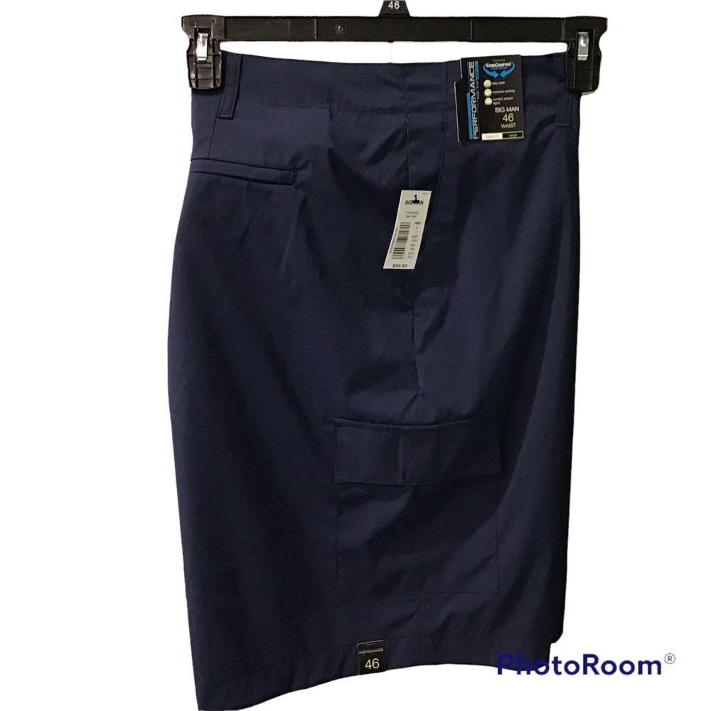 Cargo Shorts 46W 9” Inseam Navy Blue High Rise. NWT Roundtree & Yorke.